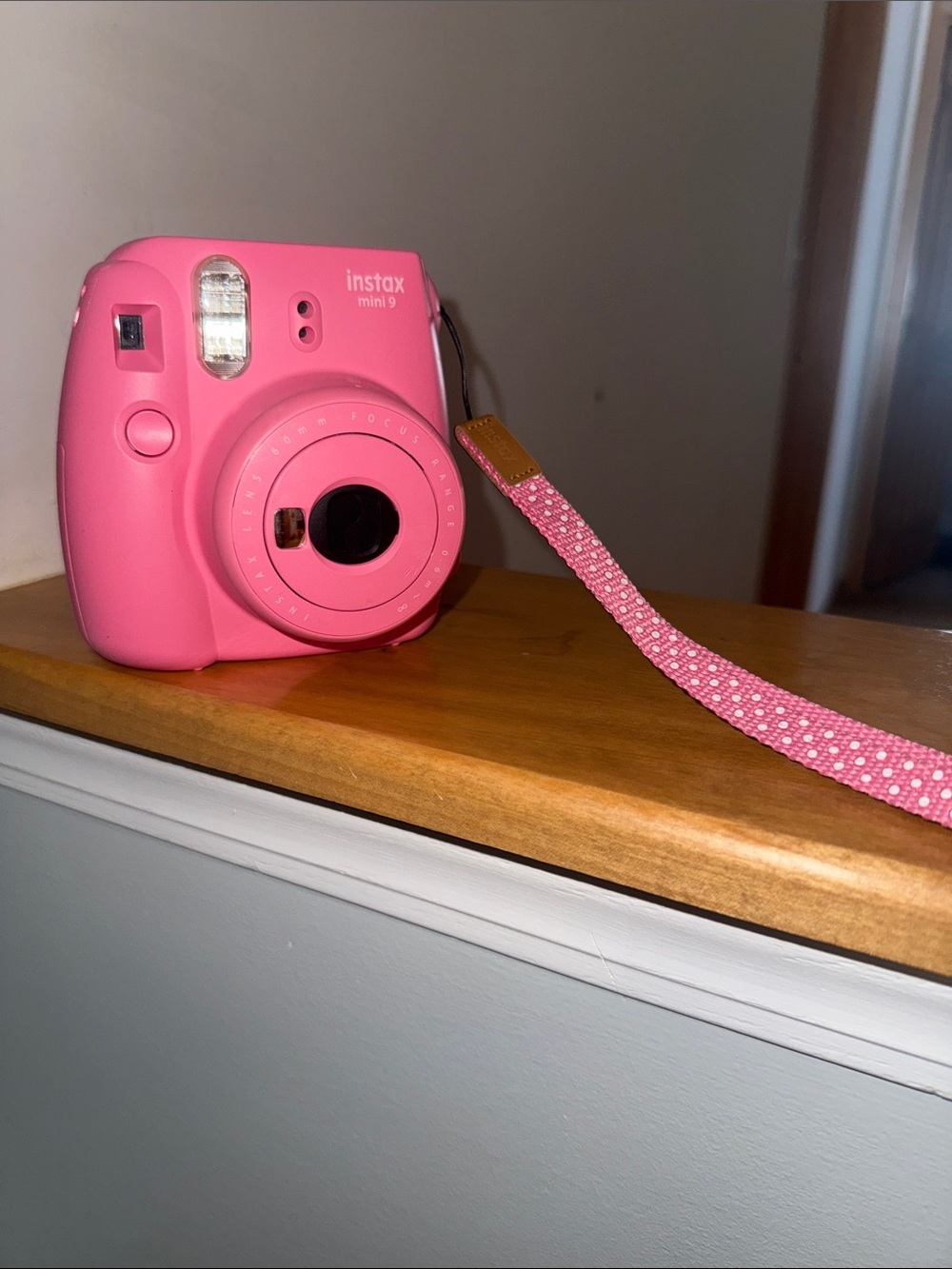Fujifilm Instax Mini 9 Instant Camera - Hot Pink